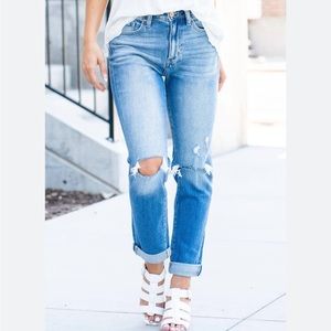 KanCan 13/30 Renton Straight Leg Ultra High Rise Distressed Jeans